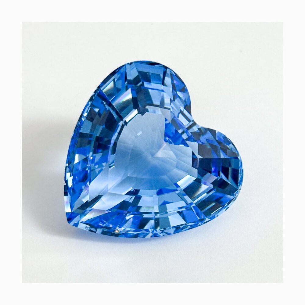 Swarovski Retired Blue Crystal Faceted Heart Figurine - 1997 Renewal Collection